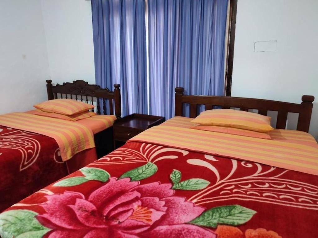 St. Andrews Hostel นูวาราเอลิยา ภายนอก รูปภาพ