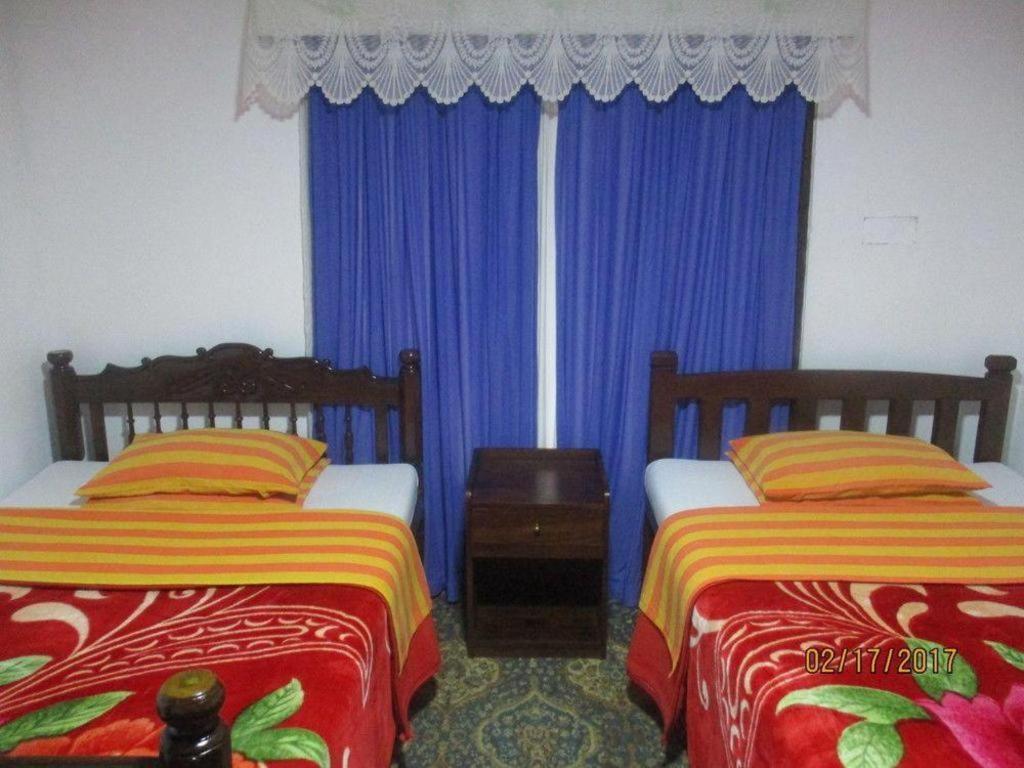 St. Andrews Hostel นูวาราเอลิยา ภายนอก รูปภาพ