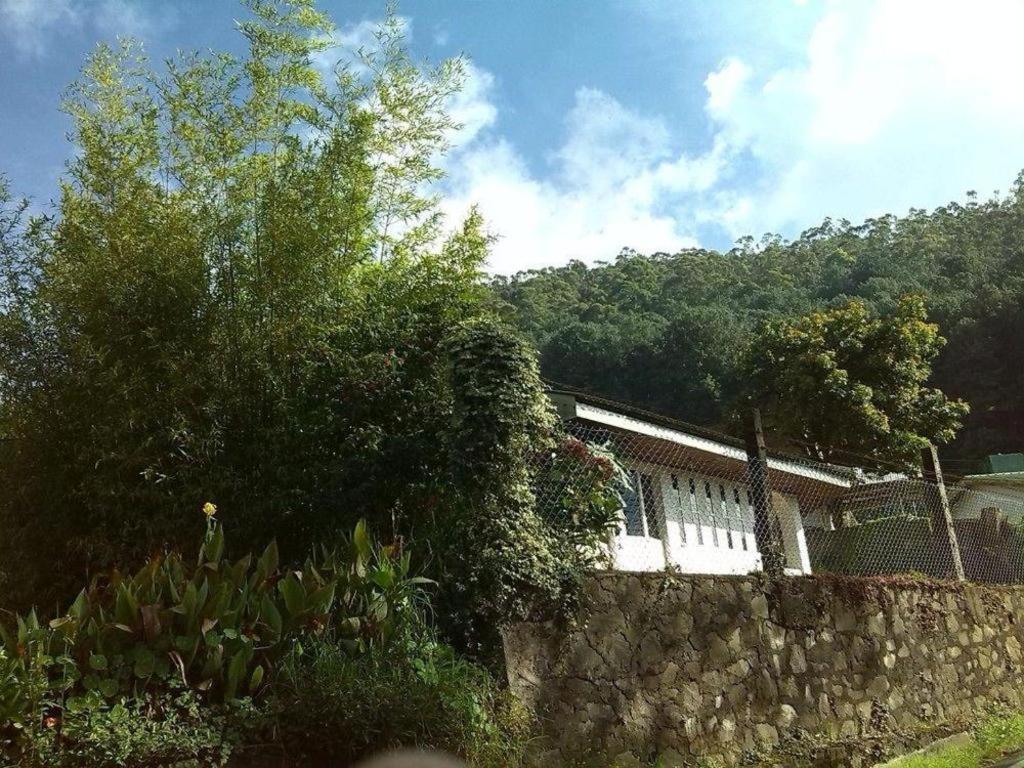 St. Andrews Hostel นูวาราเอลิยา ภายนอก รูปภาพ